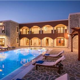 8 bedroom luxury villa with pool near Koutsounari, sleeps 16
